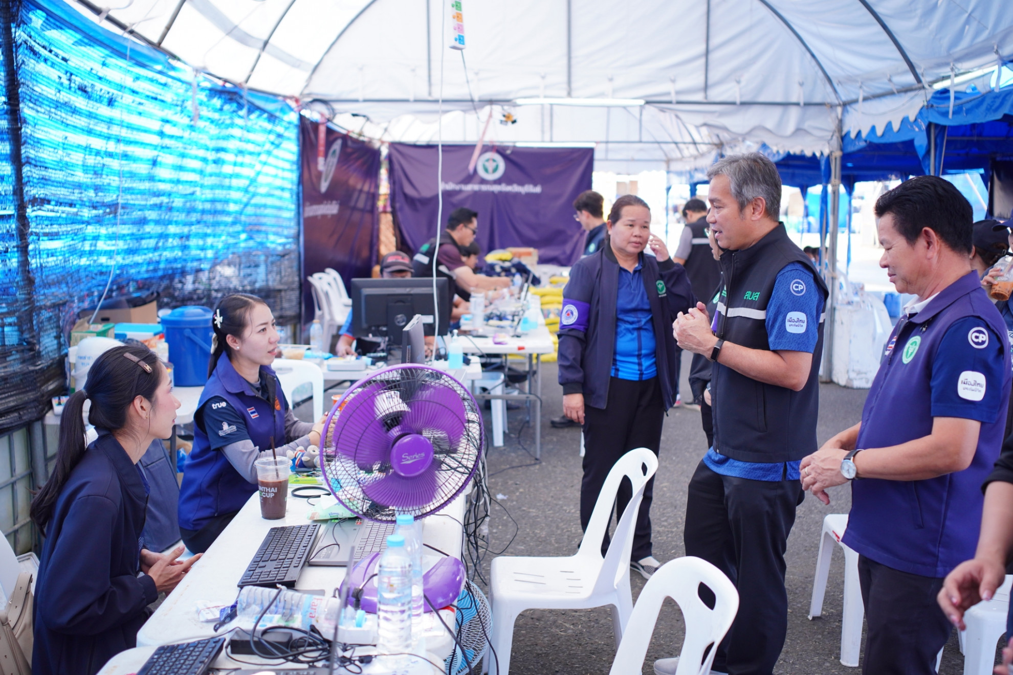 532960966421c878461a6f7def558946