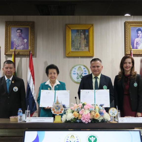 สบส. ร่วม แพทยสภา ลงนามความร่วมมือวิชาการ ยกระดับกลไกการคุ้มครองผู้บริโภค